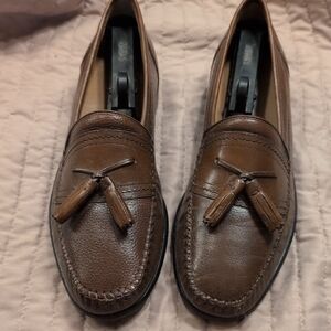 Elegant Brown Leather Tassel Loafers